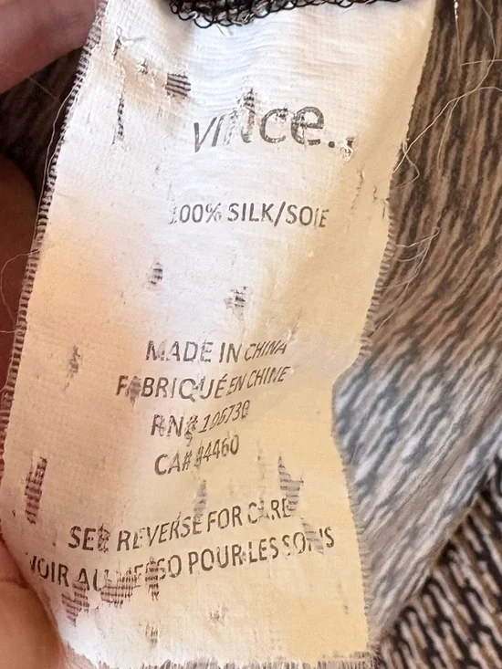 Vince | V-Neck Placket Silk Blouse. Herringbone print. Sleek. Sexy. Size 4 - Picture 5 of 6